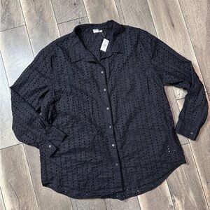 Gap Black Eyelet Button Down
